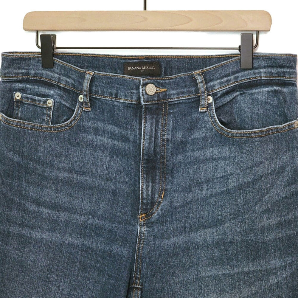 Banana Republic Flare Crop High Rise Medium Wash Blue Classic Denim Jean Size 31 - Picture 3 of 13